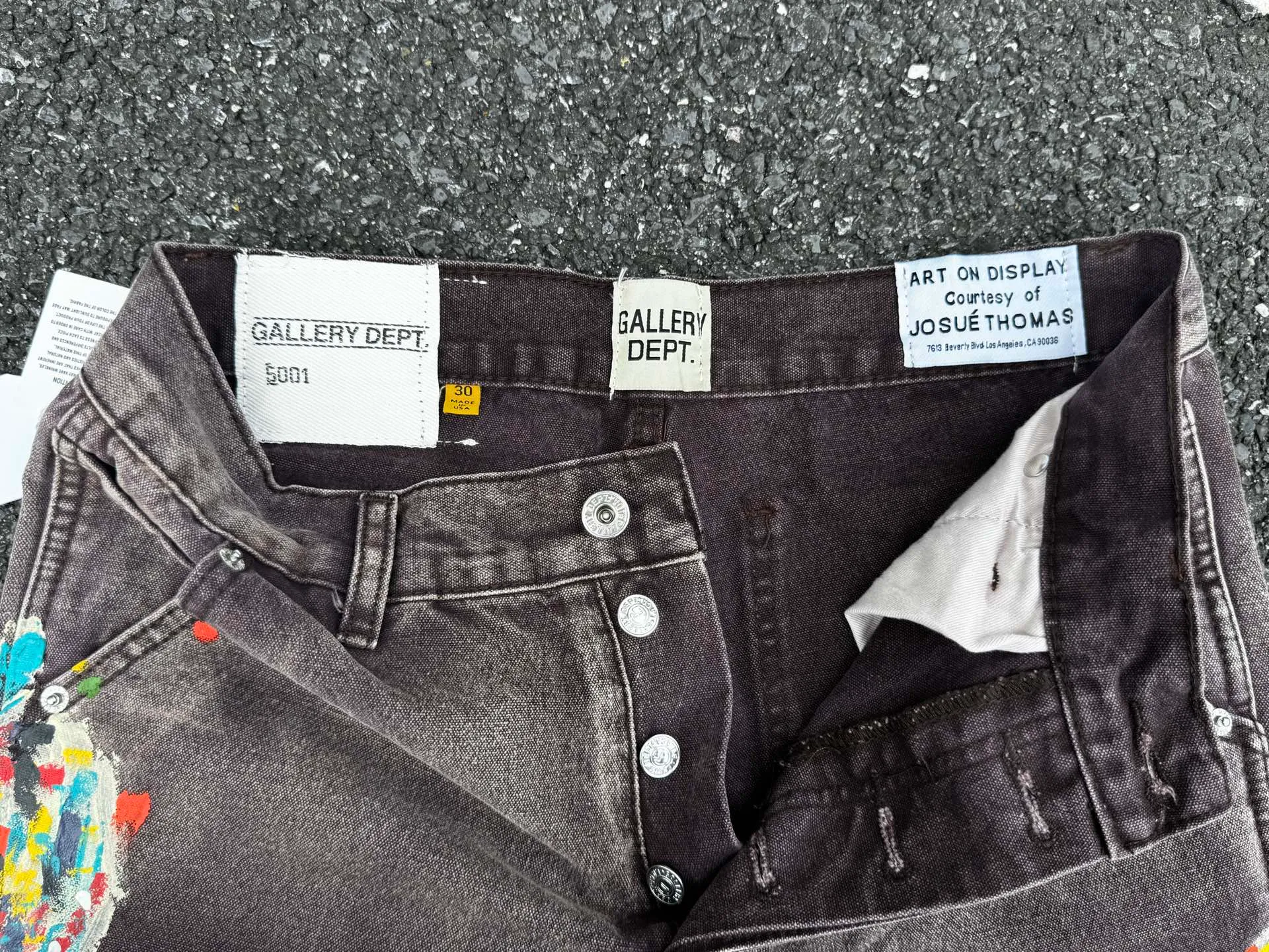 P250 (G95 black) (G90 burgundy) (G94 blue) (G91 khaki) GALLERY DEPT. Spliced ​​patchwork splash-ink denim flared pants washed and distressed spliced ​​jeans logging micro-flared jeans men and women same style Code number: 28 30 32 34 36